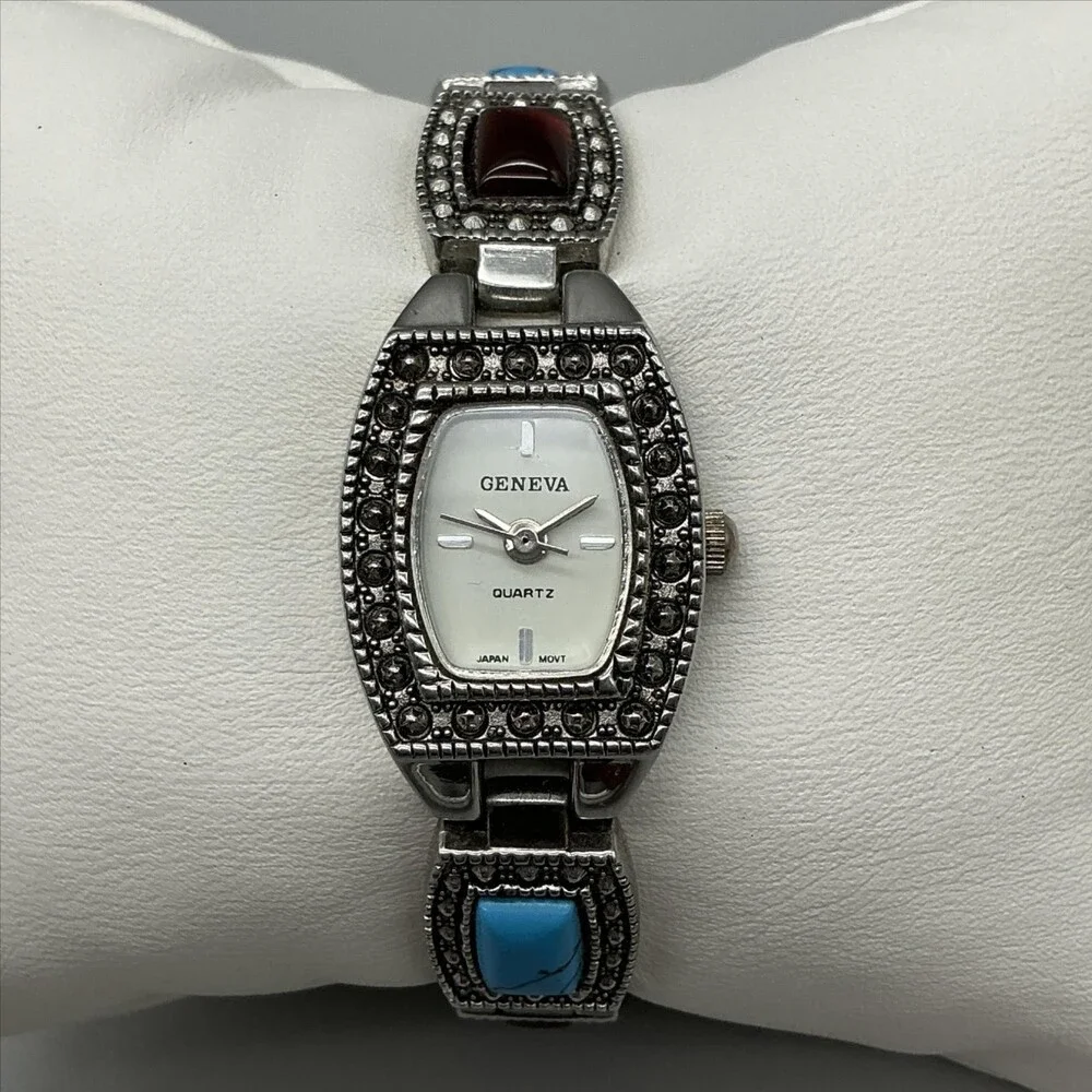 Geneva Southwest Womens Watch 19mm Marcasite Faux Stone New Battery 6.25